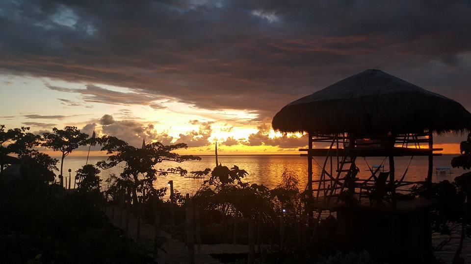 Birdland Beach Club Bolinao Exteriér fotografie