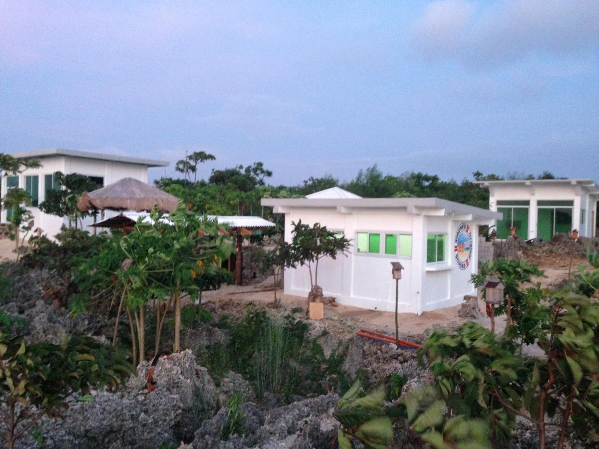 Birdland Beach Club Bolinao Exteriér fotografie